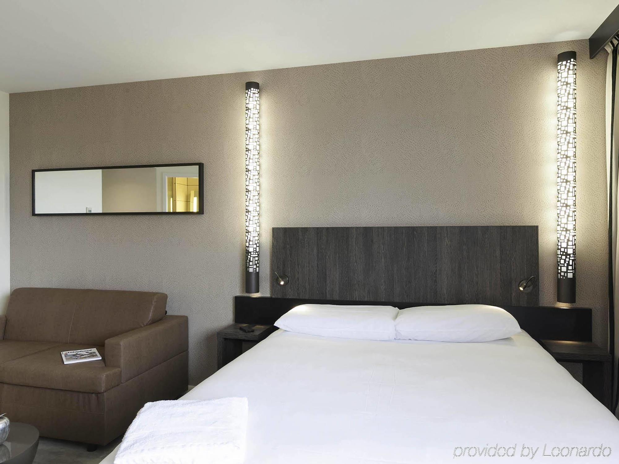 Hotel ibis Styles Flers Exterior foto